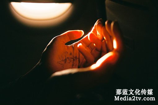 拍攝產(chǎn)品介紹宣傳片的用光技巧