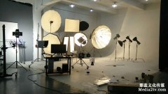 為什么你寫廣告詞的時(shí)候總是寫抒情的?